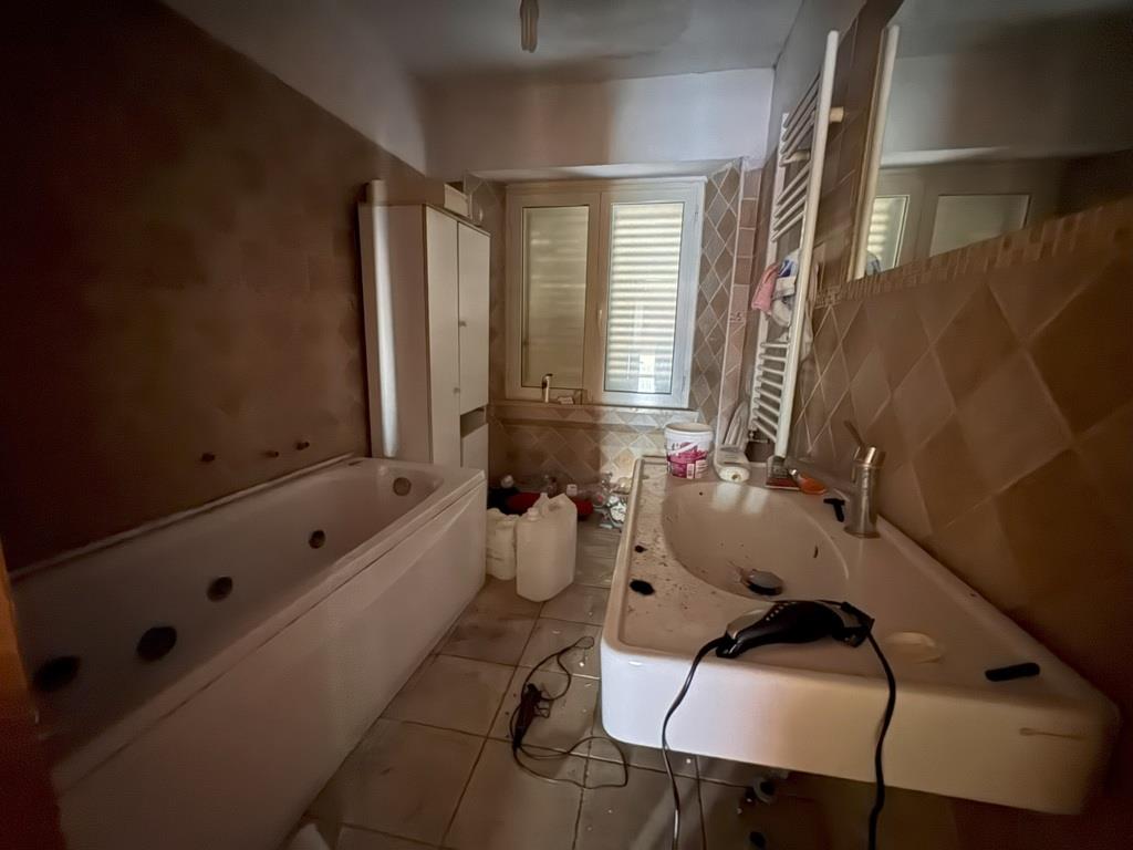 Esecuzione Immobiliare Nr. 121/2018