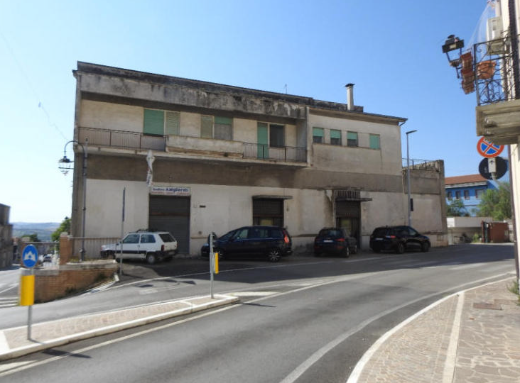 Esecuzione Immobiliare Nr. 29/2014 - Fallimenti e Aste