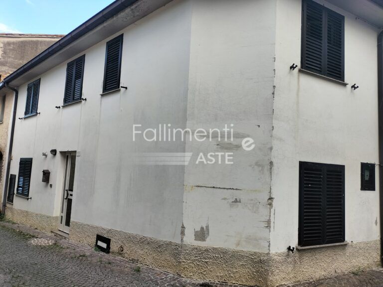 Procedura di Liquidazione Nr. 1102/2016 V.G. - Fallimenti e Aste