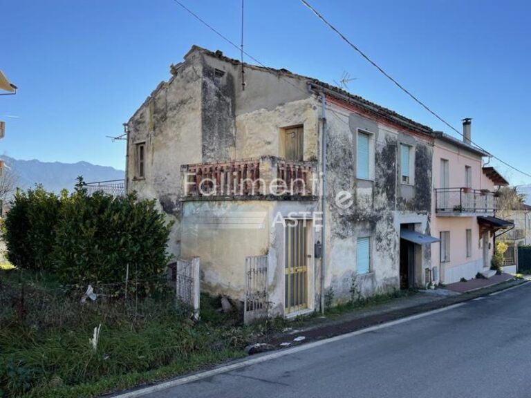 Esecuzione Immobiliare Nr. 294/2018 - Fallimenti e Aste