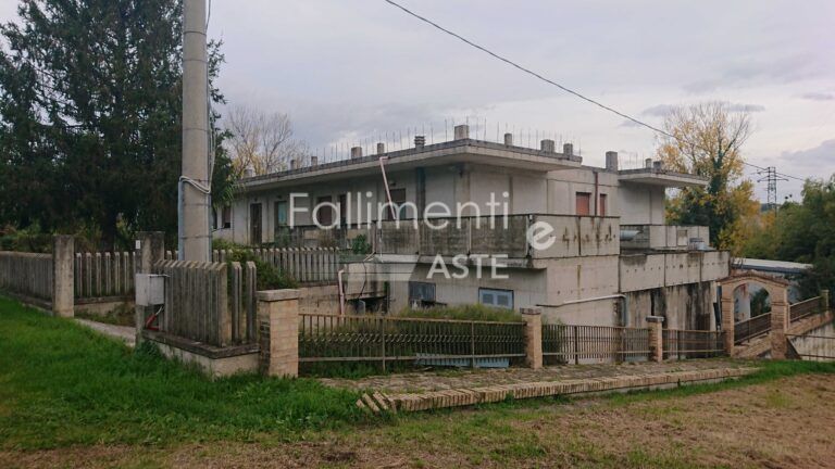 Esecuzione Immobiliare Nr. 156/2024 - Fallimenti e Aste