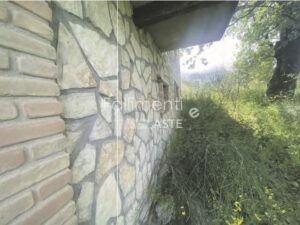 Esecuzione Immobiliare Nr. 275/2015