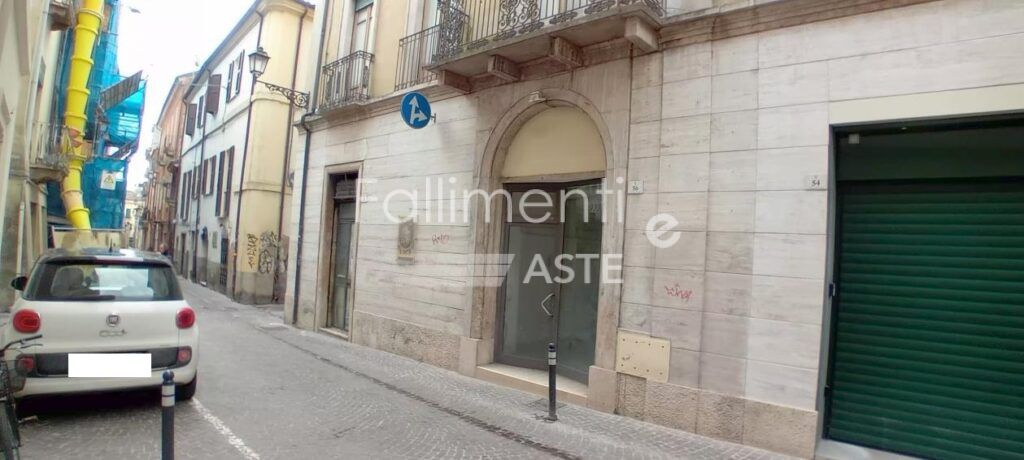 Esecuzione Immobiliare Nr. 231/2025