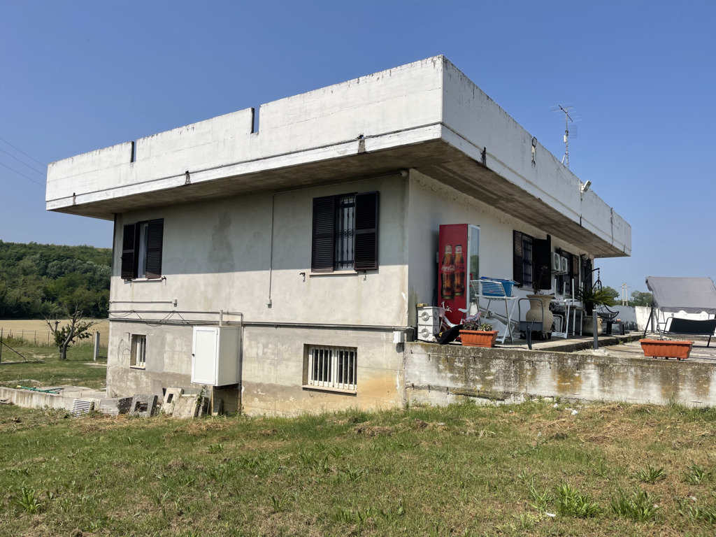 Esecuzione Immobiliare Nr. 30/2025