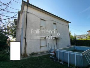 Esecuzione Immobiliare Nr. 105/2025