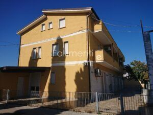 Esecuzione Immobiliare Nr. 90/2025