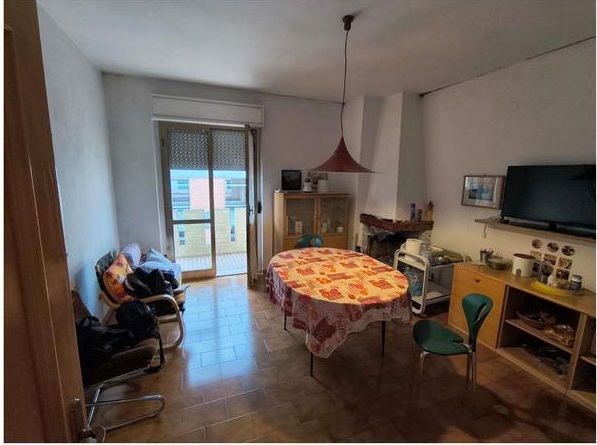 Esecuzione Immobiliare Nr. 85/2025 - Fallimenti e Aste