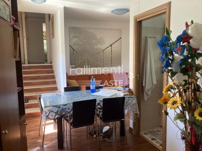 Esecuzione Immobiliare Nr. 71/2025 - Fallimenti e Aste